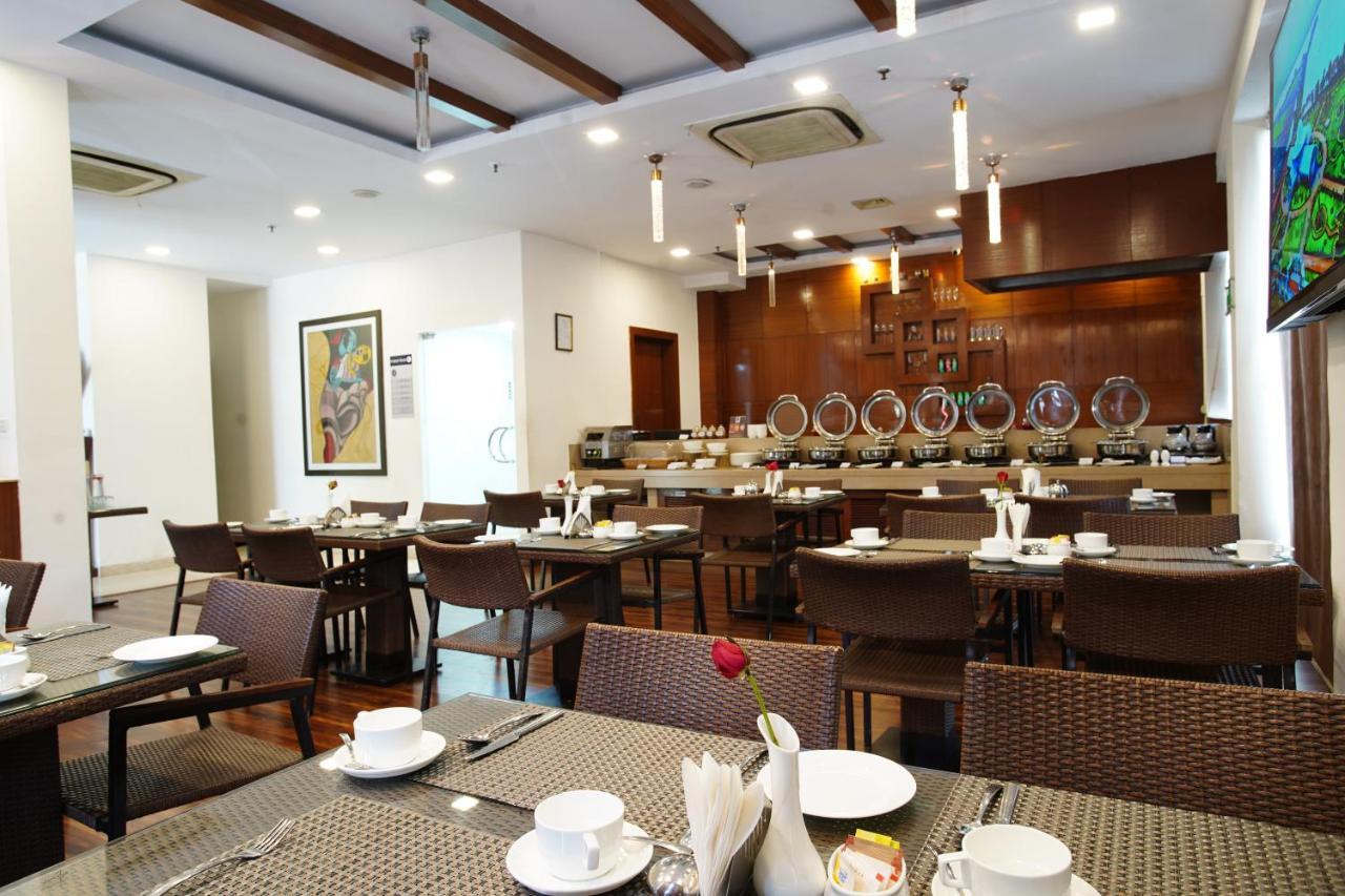 Zip By Spree Hotels Delhi Greater Kailash Yeni Delhi Dış mekan fotoğraf
